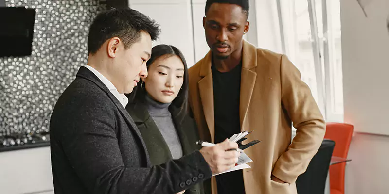 Why Choose Us for Your US Investment Residency Fast Track Services in Japan?